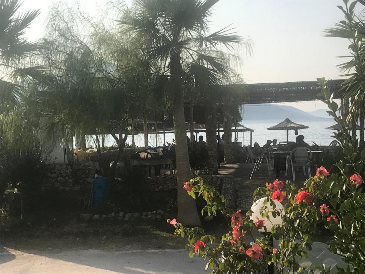 אוריקום Hotel Alba-Gert מראה חיצוני תמונה